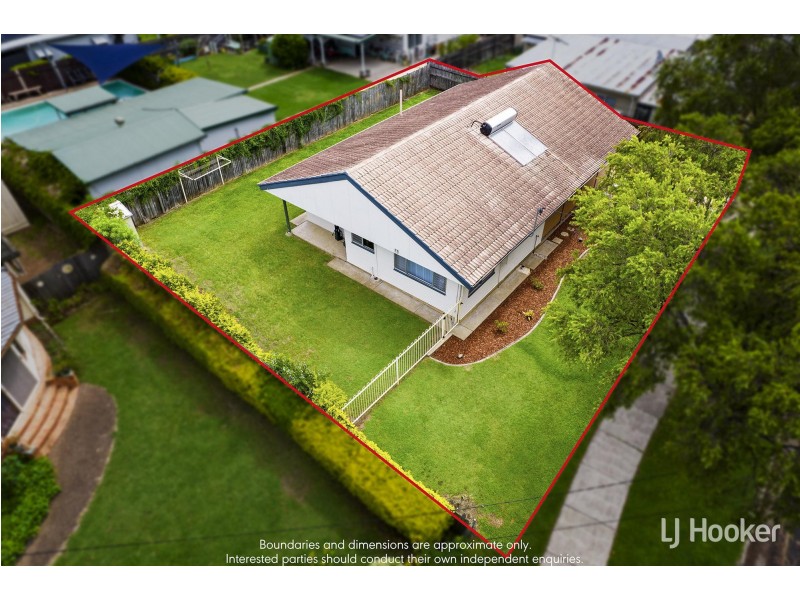 14 Elliott Street, Silkstone QLD 4304