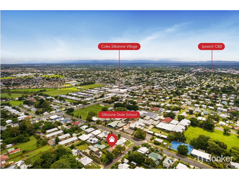 14 Elliott Street, Silkstone QLD 4304