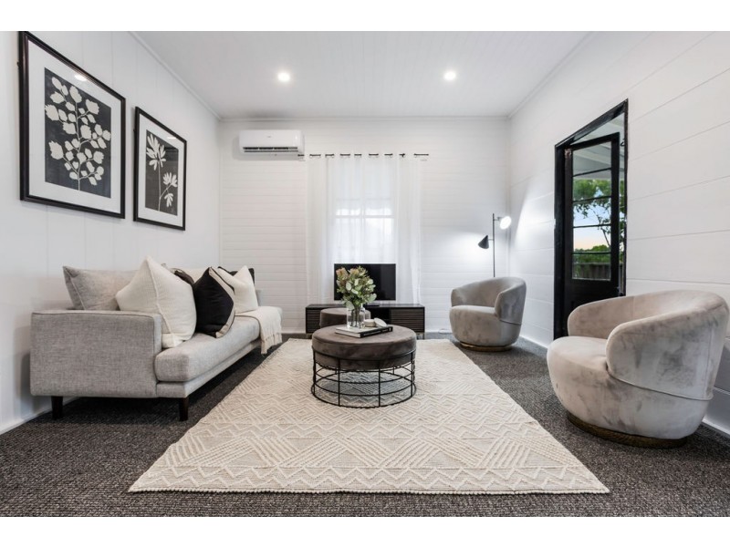 7 Colvin Street, North Ipswich QLD 4305