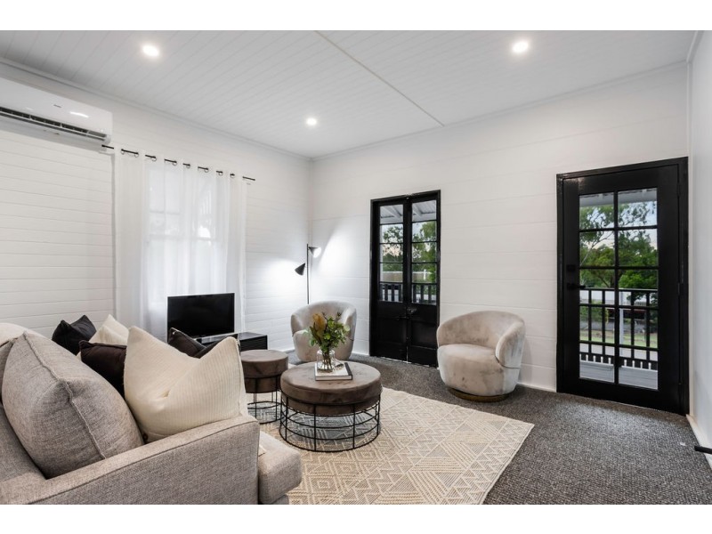 7 Colvin Street, North Ipswich QLD 4305