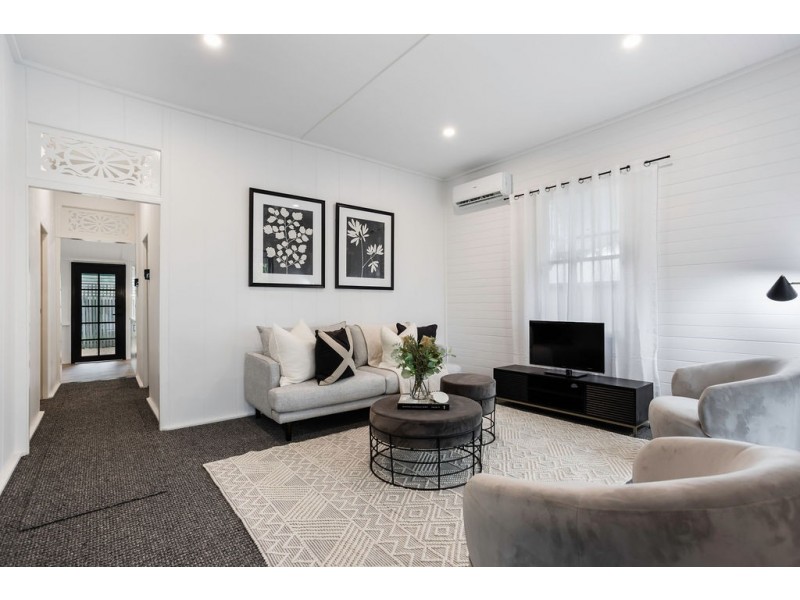 7 Colvin Street, North Ipswich QLD 4305