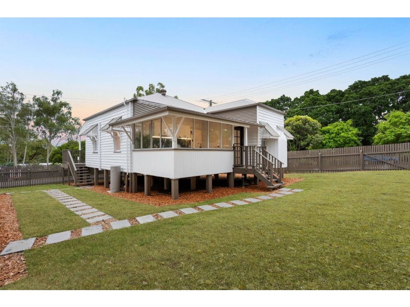 7 Colvin Street, North Ipswich QLD 4305