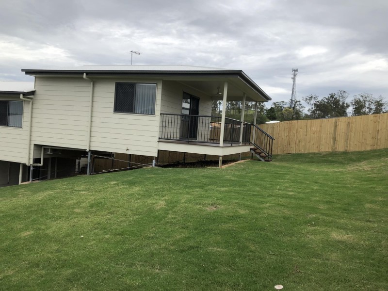 1/11 Hoffman Way, Bundamba QLD 4304