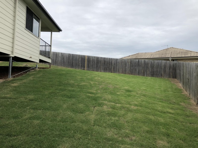 1/11 Hoffman Way, Bundamba QLD 4304