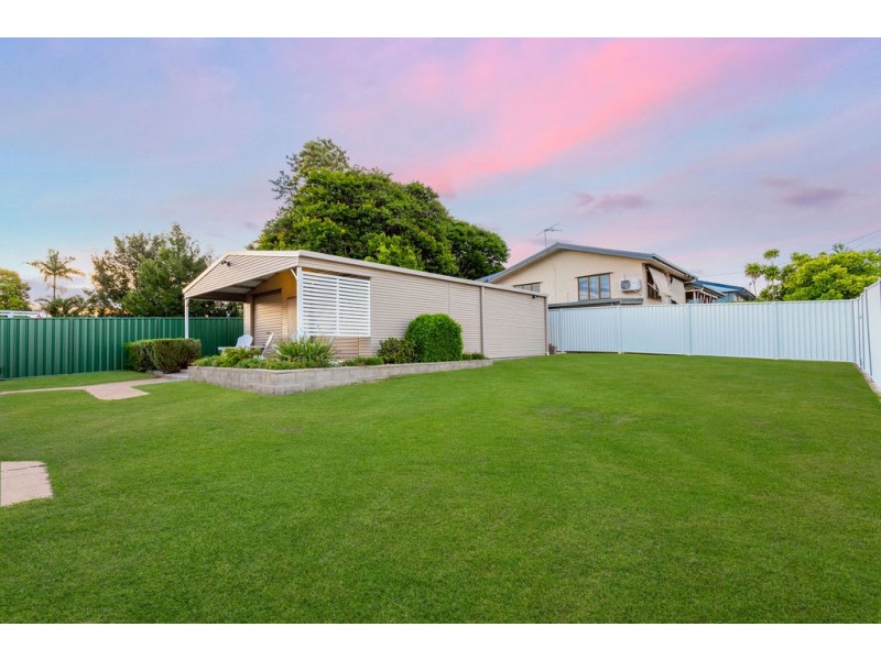 2A Blaxland Street, Eastern Heights QLD 4305