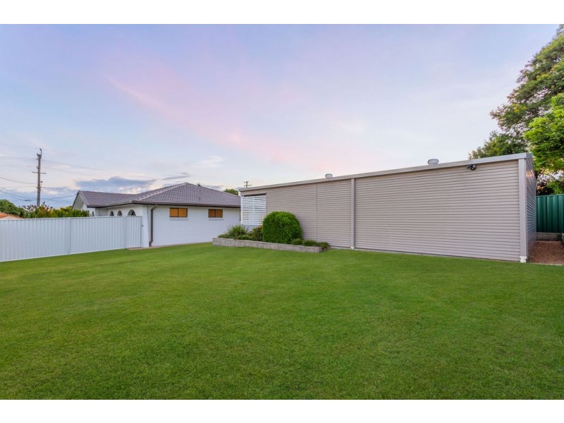 2A Blaxland Street, Eastern Heights QLD 4305