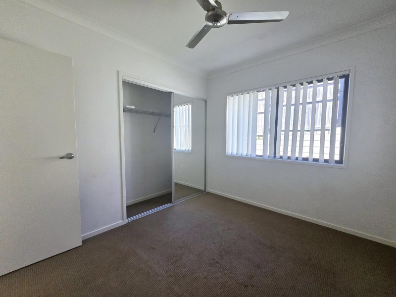 9 Endeavour Street, Brassall QLD 4305