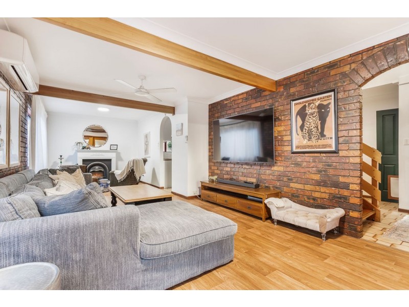 5 Eton Avenue, Flinders View QLD 4305