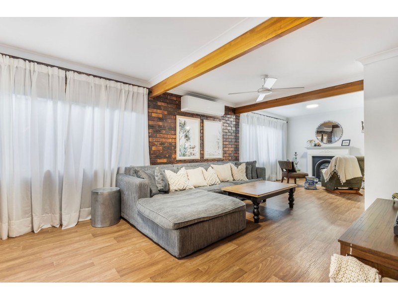 5 Eton Avenue, Flinders View QLD 4305