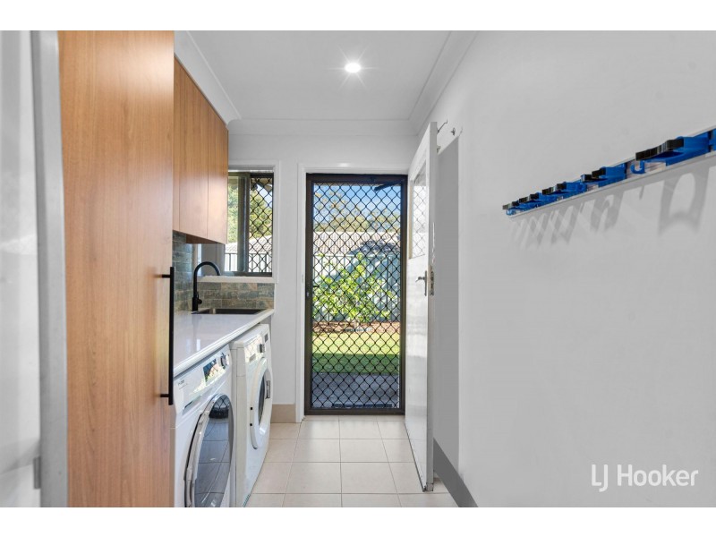 63 Lance Drive, Flinders View QLD 4305
