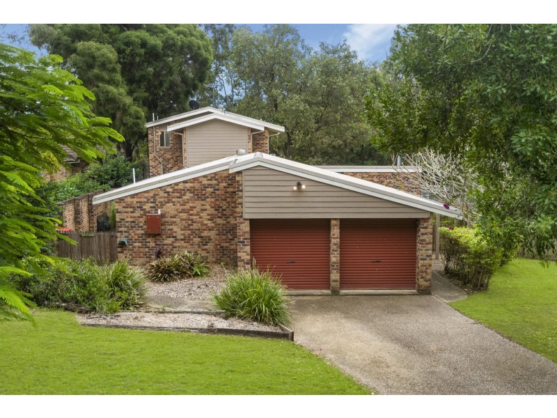 180 College Road, Karana Downs QLD 4306