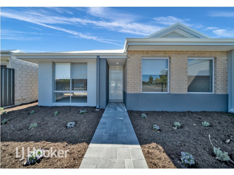 10 Brilliance Avenue, Eglinton WA 6034