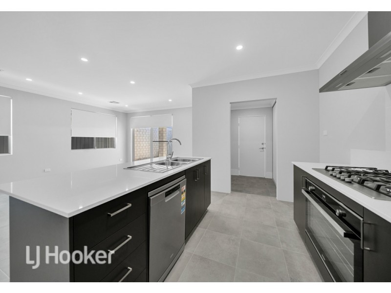 10 Brilliance Avenue, Eglinton WA 6034