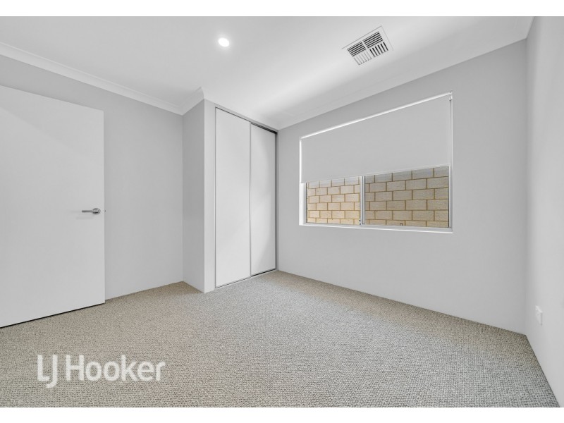 10 Brilliance Avenue, Eglinton WA 6034