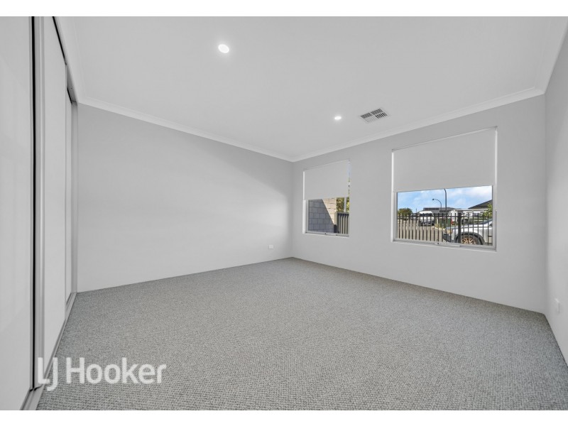 10 Brilliance Avenue, Eglinton WA 6034