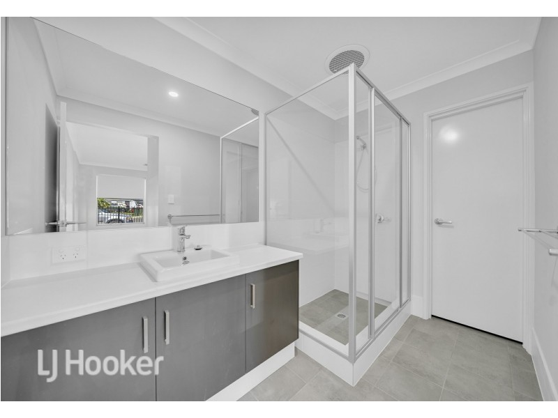 10 Brilliance Avenue, Eglinton WA 6034