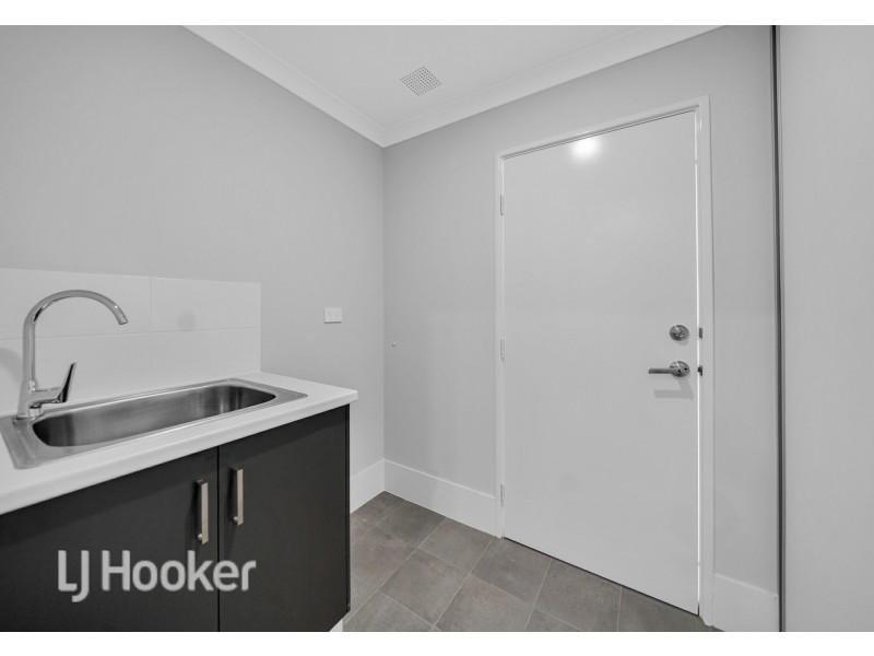 10 Brilliance Avenue, Eglinton WA 6034