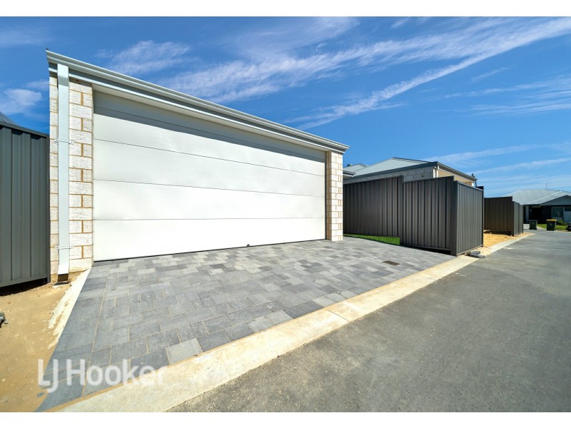 10 Brilliance Avenue, Eglinton WA 6034