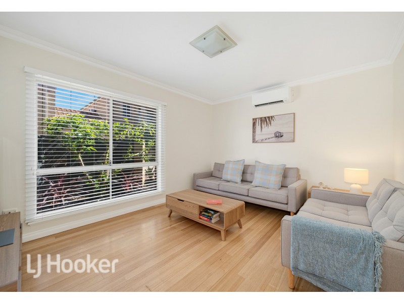 7/8 Centennial Gardens, Hillarys WA 6025