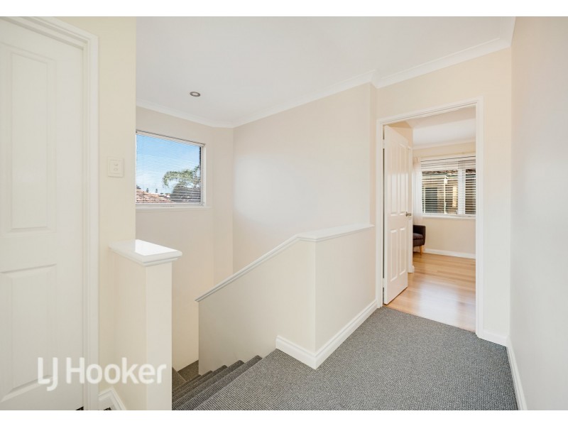 7/8 Centennial Gardens, Hillarys WA 6025