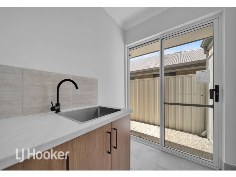 23 Kimolos Way, Alkimos WA 6038