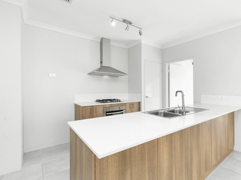 1/68 Villena Parade, Alkimos WA 6038