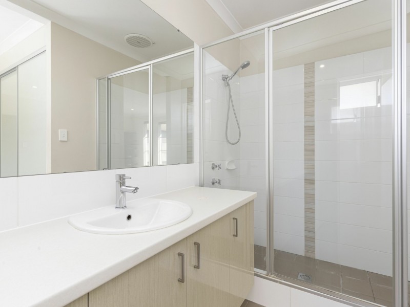 1/68 Villena Parade, Alkimos WA 6038