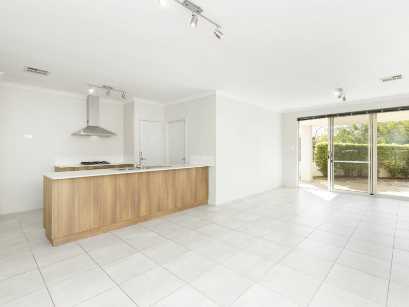 1/68 Villena Parade, Alkimos WA 6038