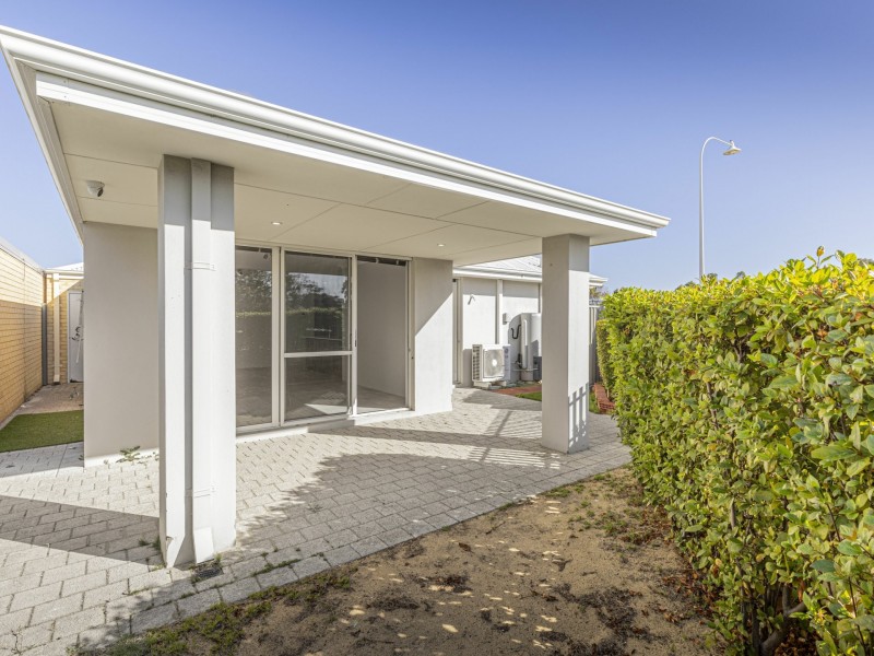 1/68 Villena Parade, Alkimos WA 6038