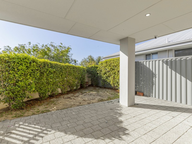 1/68 Villena Parade, Alkimos WA 6038