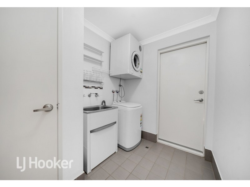 8 Sloman Lane, Clarkson WA 6030