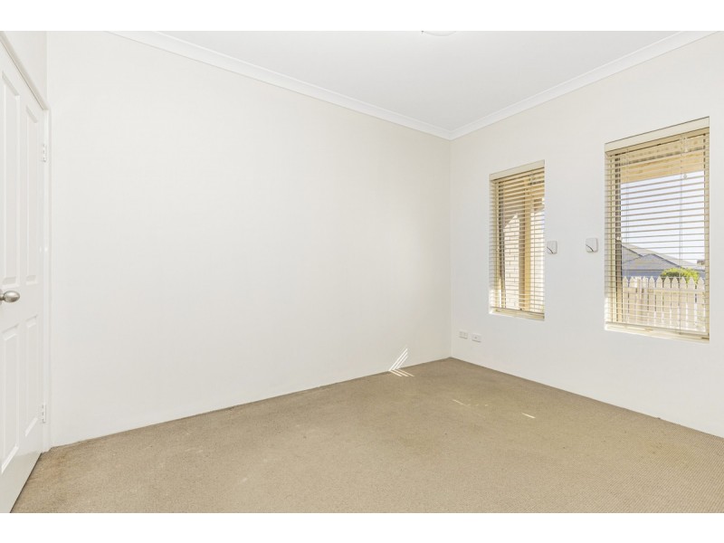 89 Shepperton Drive, Butler WA 6036