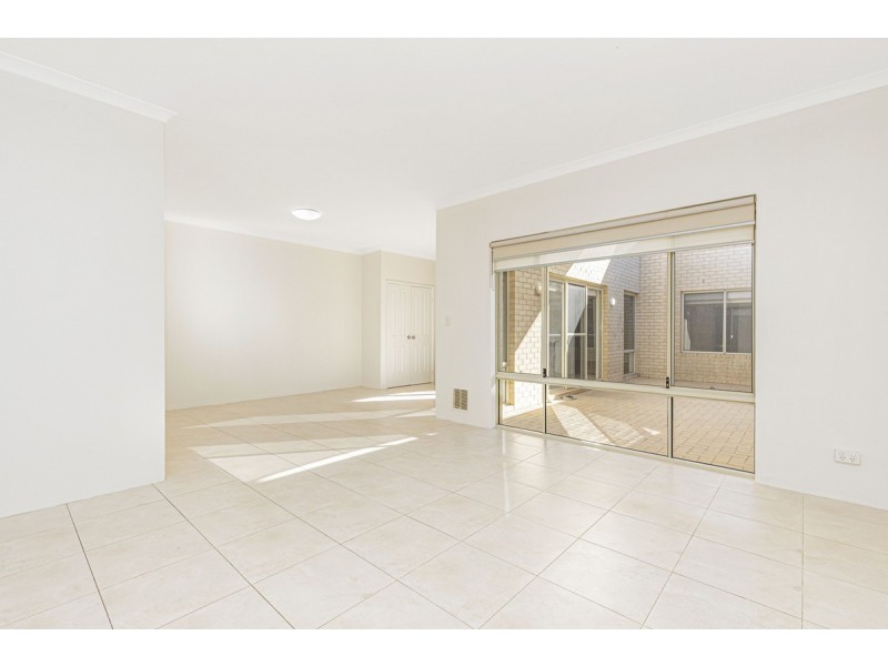 89 Shepperton Drive, Butler WA 6036