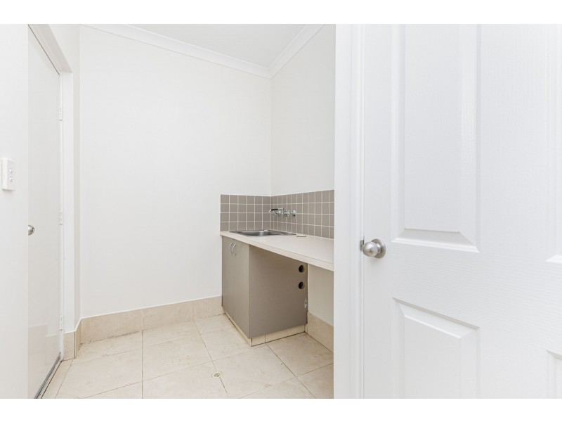 89 Shepperton Drive, Butler WA 6036