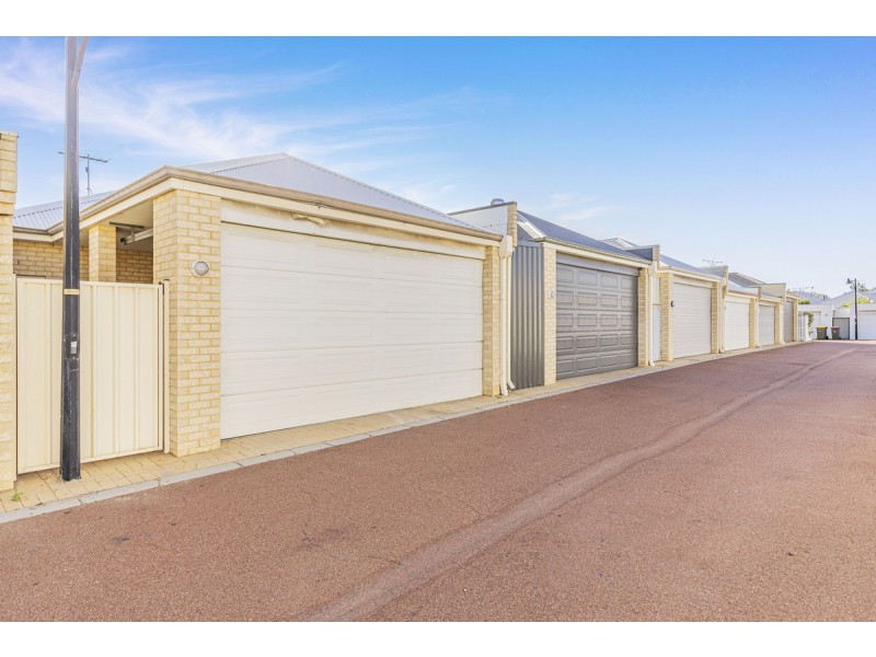 89 Shepperton Drive, Butler WA 6036