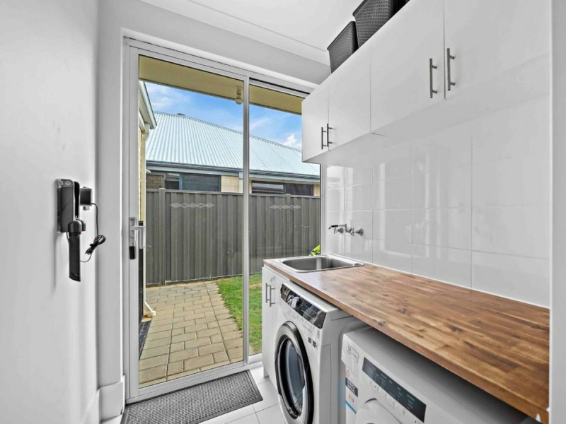 19 Dargie Way, Alkimos WA 6038