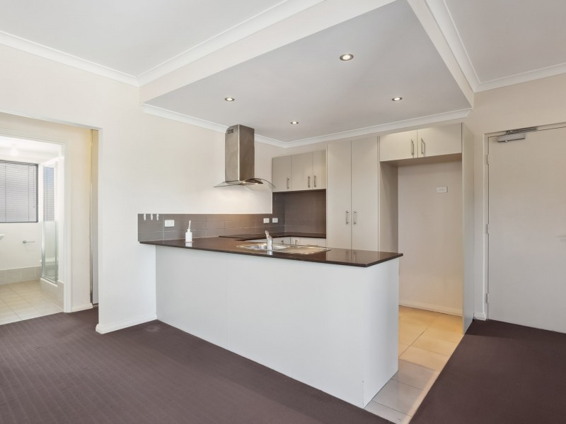 8/37 Piccadilly Circle, Joondalup WA 6027