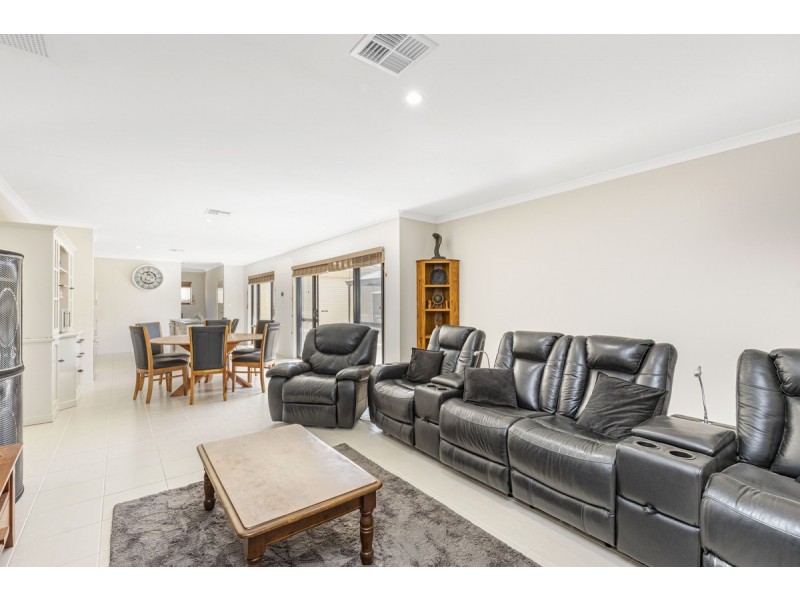 55 Rathkeale Boulevard, Ridgewood WA 6030