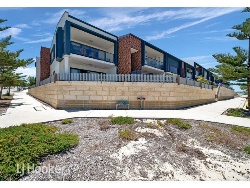 6/50 Commander Drive, Alkimos WA 6038