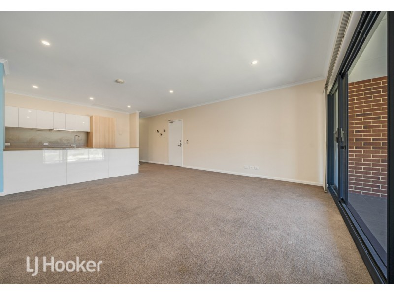 6/50 Commander Drive, Alkimos WA 6038