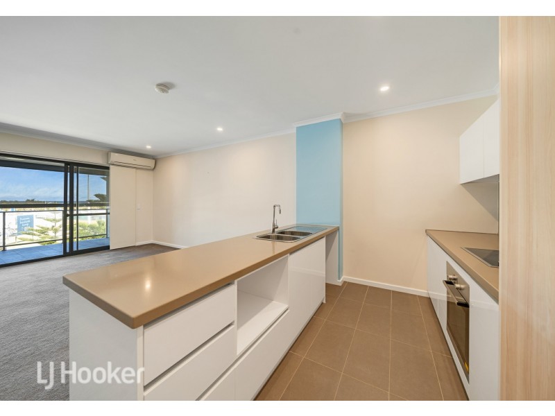 6/50 Commander Drive, Alkimos WA 6038