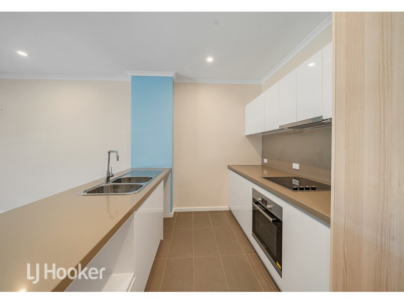 6/50 Commander Drive, Alkimos WA 6038