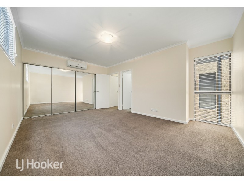 6/50 Commander Drive, Alkimos WA 6038