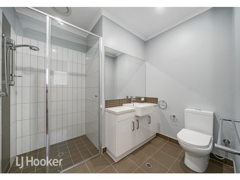 6/50 Commander Drive, Alkimos WA 6038