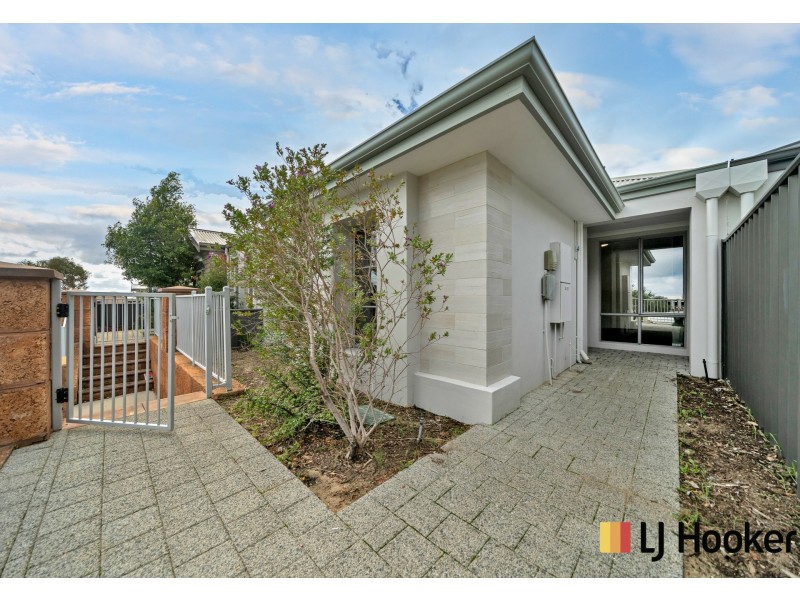 70 Bauer Circle, Banksia Grove WA 6031