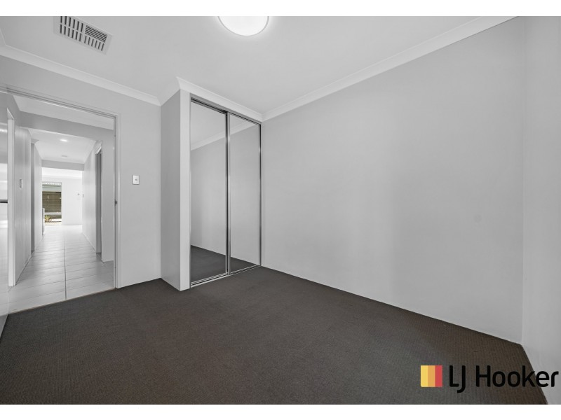 70 Bauer Circle, Banksia Grove WA 6031