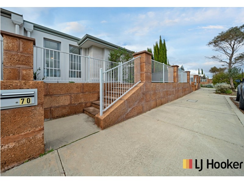 70 Bauer Circle, Banksia Grove WA 6031