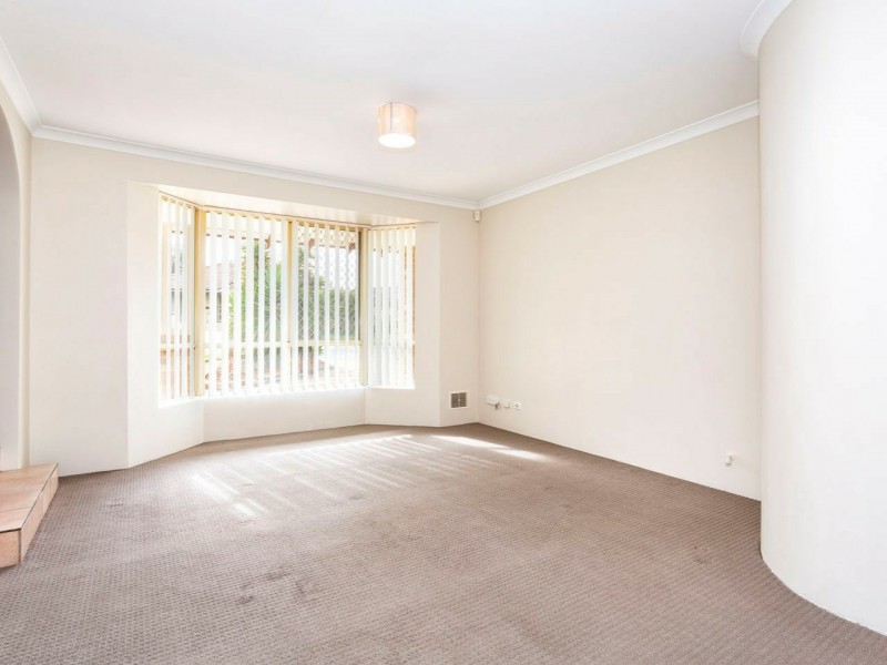 7 Rudall Court, Clarkson WA 6030