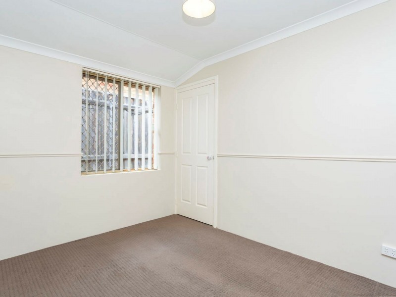 7 Rudall Court, Clarkson WA 6030