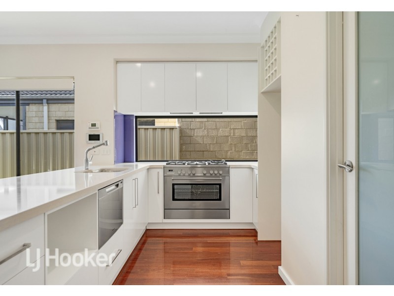 5 Pinot Loop, Pearsall WA 6065